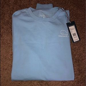 vineyard vines blue long sleeve